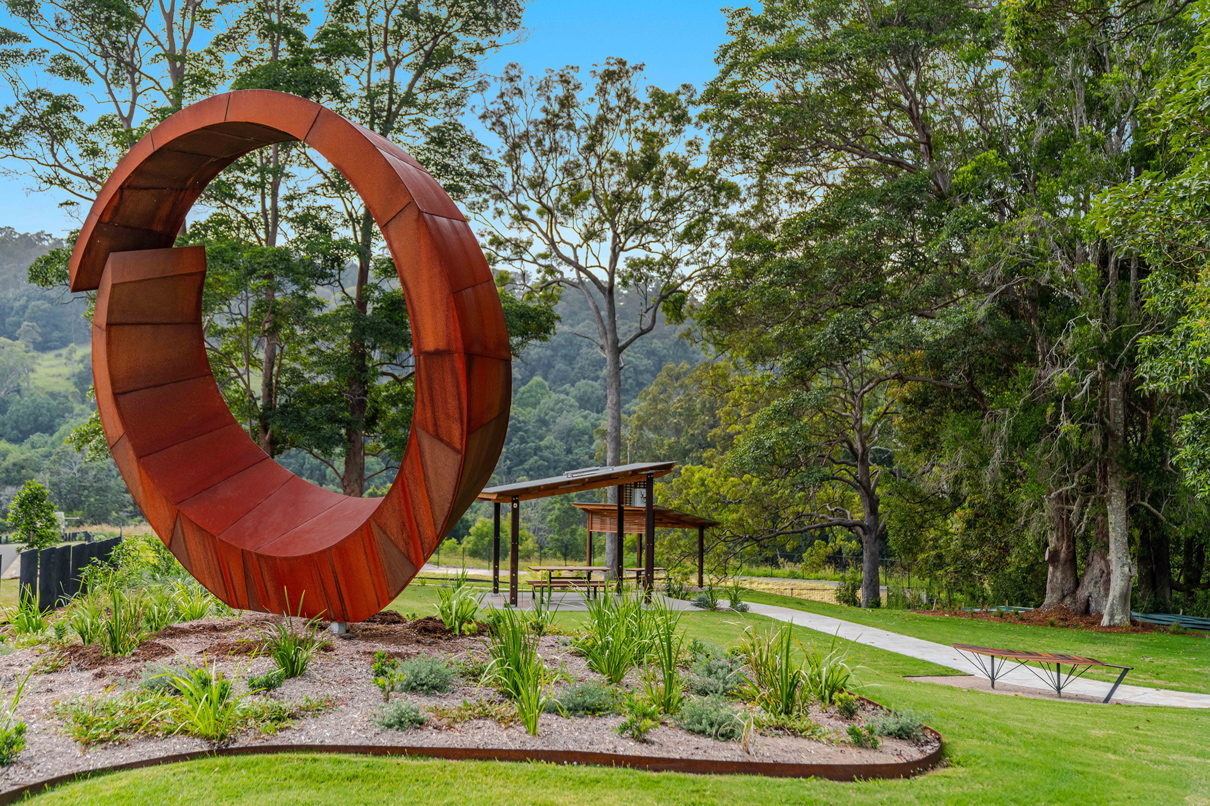 EASTWOOD-PARk-1210x806